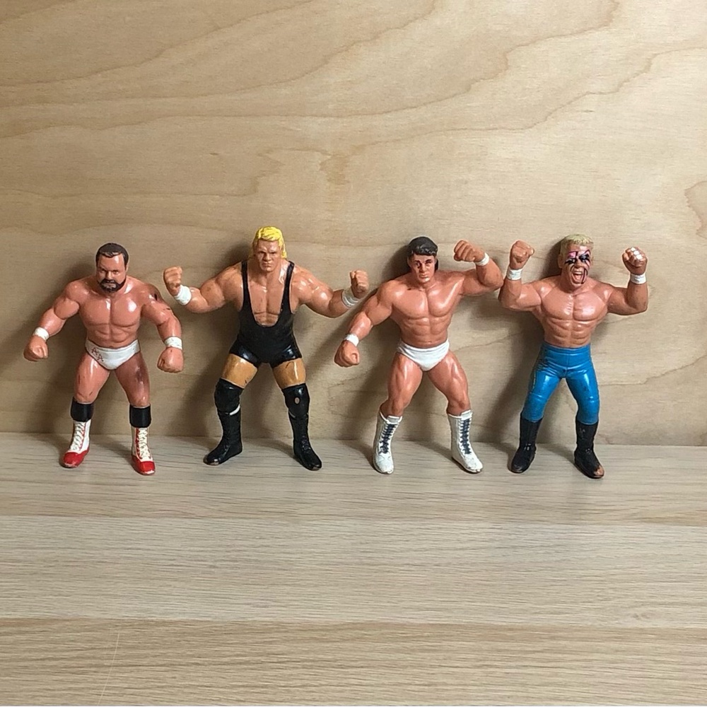 Vintage Wrestling Action Figures WCW.